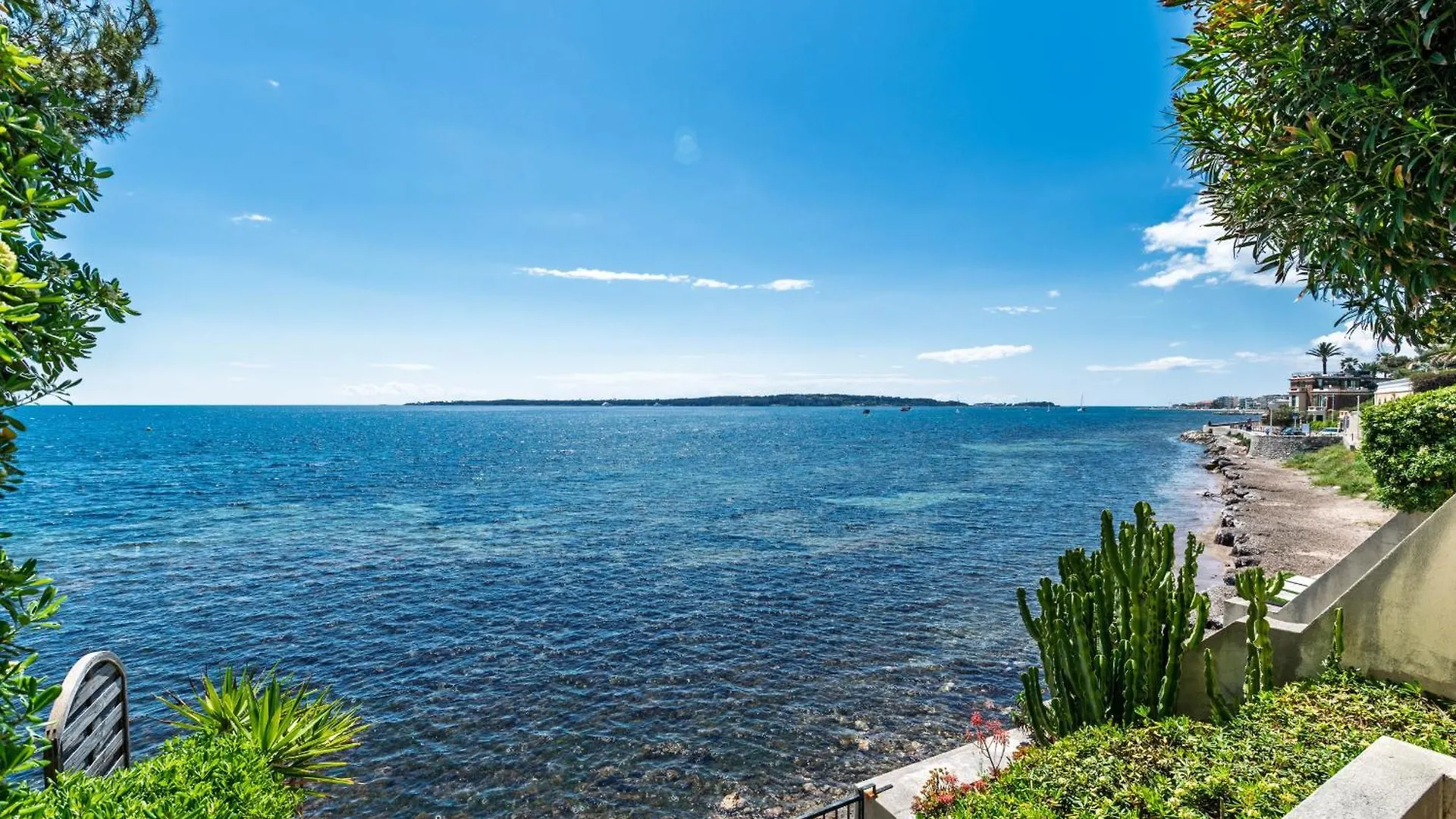 Adriana By Terry'S Homes Waterfront Seaview Beach Cannes Francia
