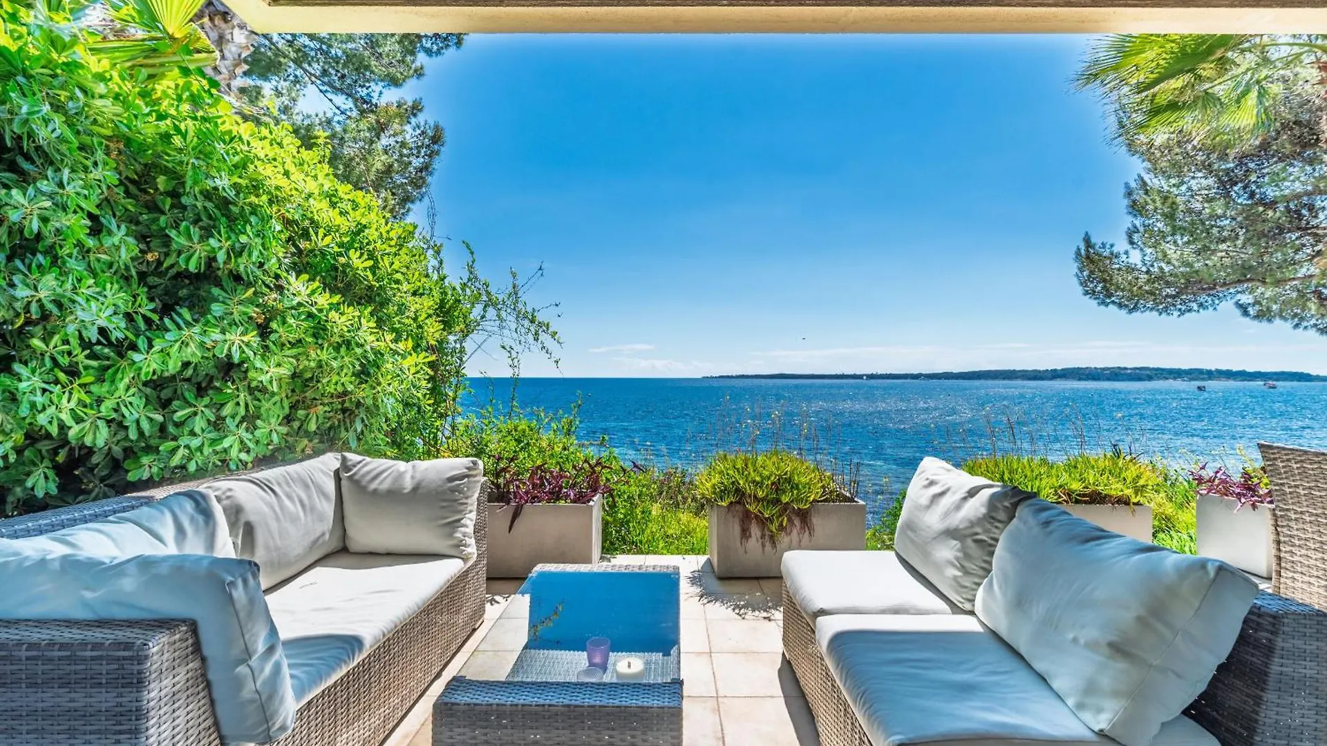 Apartment Adriana By Terry'S Homes Waterfront Seaview Beach Cannes